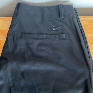 Men’s Dri Fit Nike Golf Shorts, size 34. NWT‼️